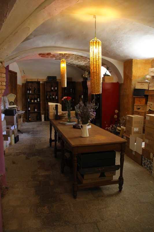 Tienda de vino en el Restaurante La Cooperativa