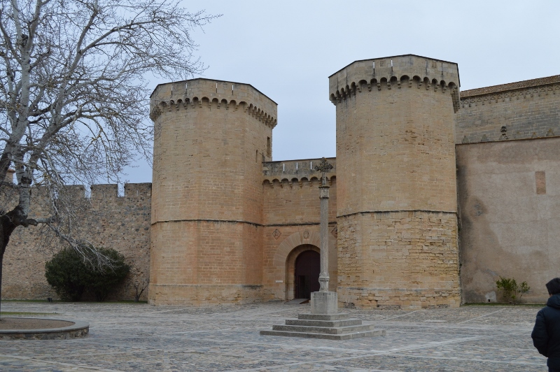 Puerta Real. Monasterio de Poblet