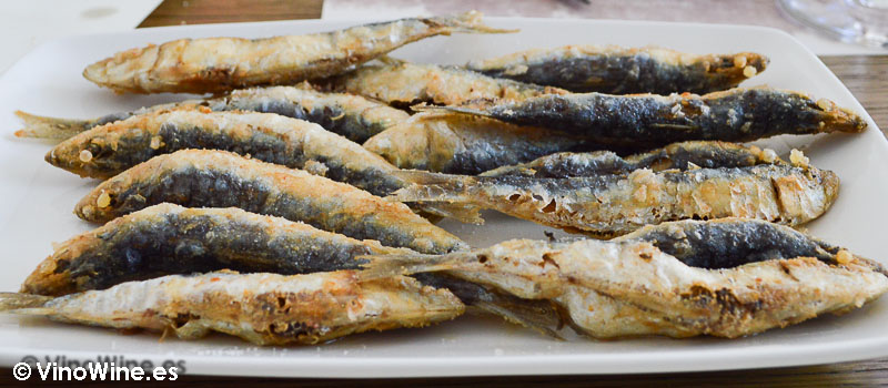 Xouvas (sardinas pequeñas) de Casa Aurora en Sanxenxo