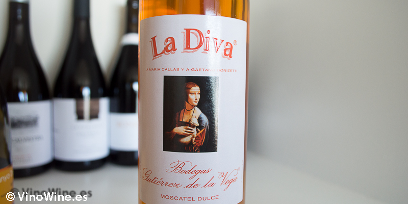 Moscatel Casta Diva La Diva 2012, uno de los 10 vinos valencianos seleccionados por Jose Ruiz