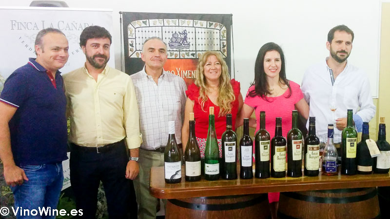 Foto final de la cata de los vinos de la bodega Perez Barquero visitada en el Encuentro Verema Montilla Moriles
