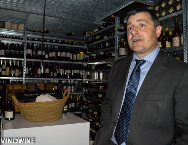 Pitu Roca evocando los vinos de Jerez