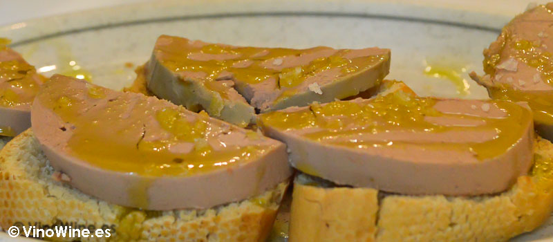 Tostas con foie de las Piscinas en Villacarriedo Cantabria
