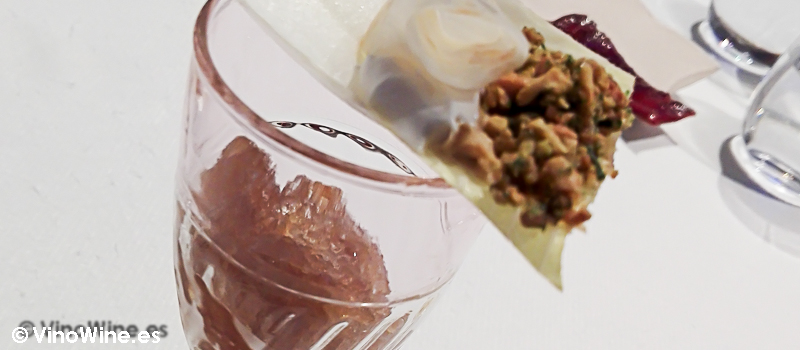 Granizado de vermut y endibia con garnache de anchoa del Restaurante Alkimia de Barcelona