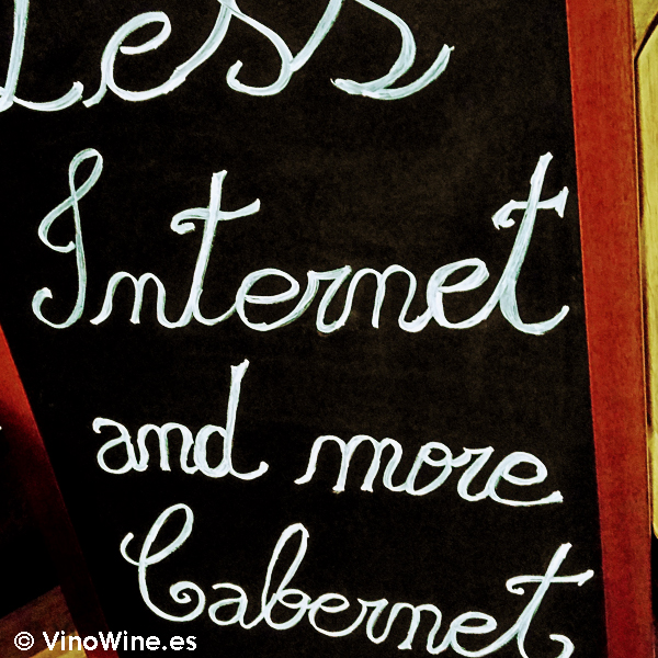 Less internet and more cabernet I Mendozas Wine Lovers Edition by Bodegas Mendoza