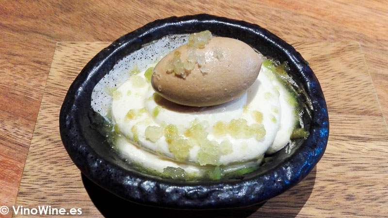 Crema de jengibre manzana acida y helado de dulce de leche del Restaurante Nozomi de Valencia