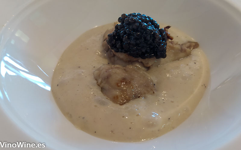Molleja de cordero y caviar del restaurante Cal Paradis de Vall Alba en Castellon